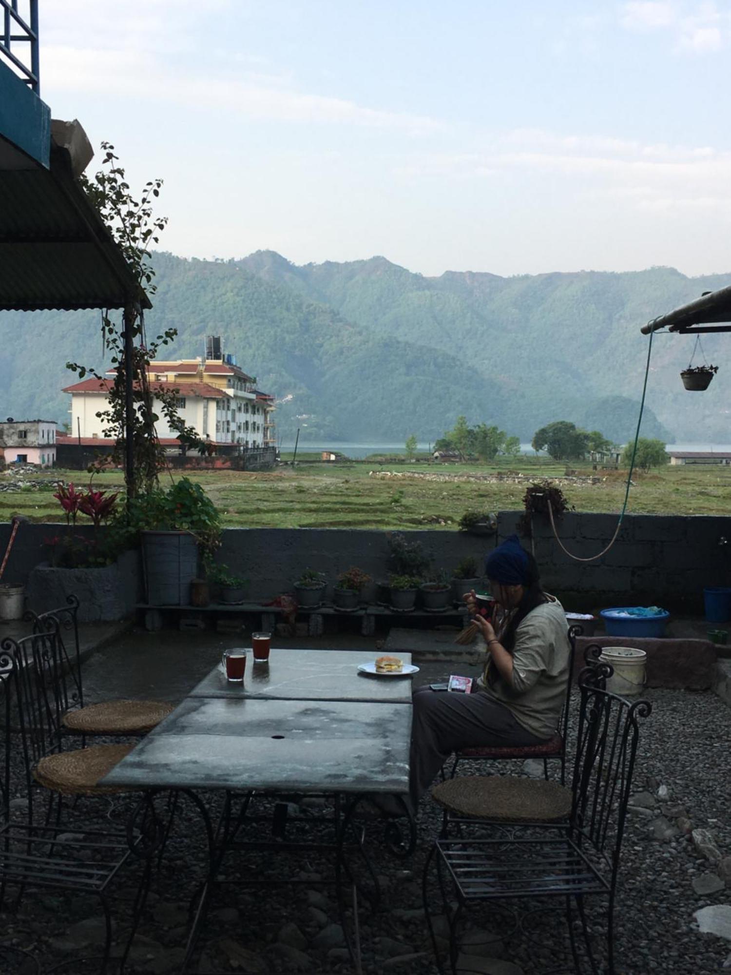 Tranquil Water Guest House Pokhara Exterior photo