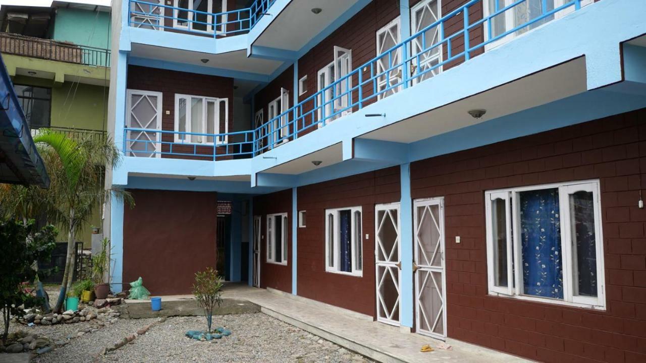 Tranquil Water Guest House Pokhara Exterior photo